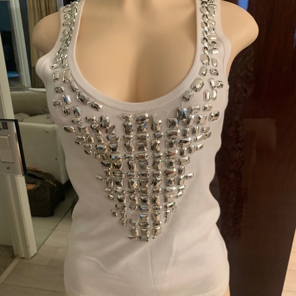 Top - Picture 1 of 4